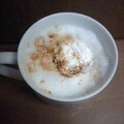 バリスタで（謝）
黒蜜、きな粉でホイップコーヒー、大満足～♡
とても美味しかったです☆ごちそうさまでした＾＾